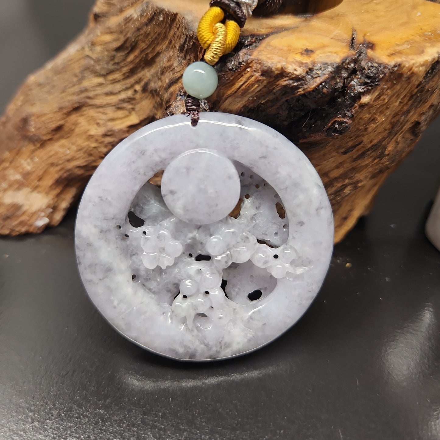 Gray Jade Pendant Bird Carving